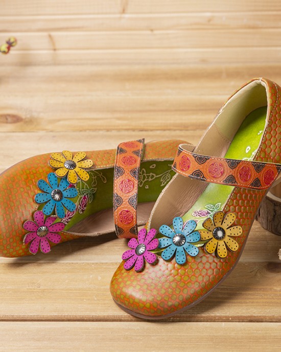 SOCOFY Flowers Decor Dot Printed Cowhide Leather Retro Ankle Strap Hook Loop Comfy Casual Flat Shoes