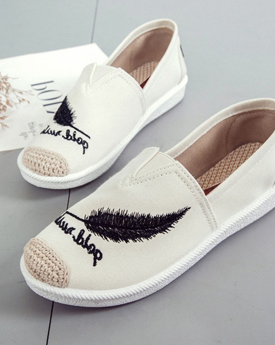 Women Pattern Embroidery Comfy Slip On Casual Canvas Flat Shoes